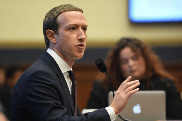facebook pays fine for discriminating in favour foreigners against US citizens