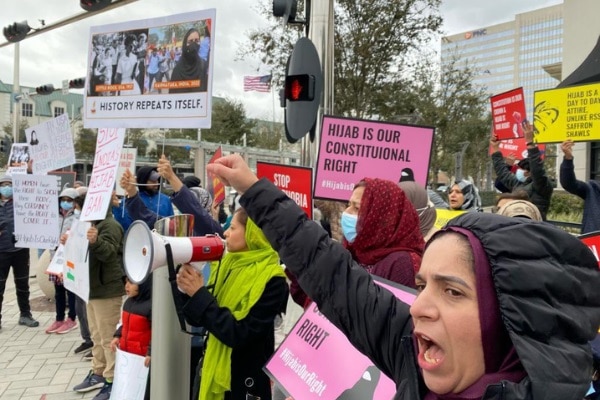Indian American women in Houston protested against the hijab ban in schools of Karnataka, India. (Source: Twitter)